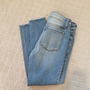 Light wash cropped jeans